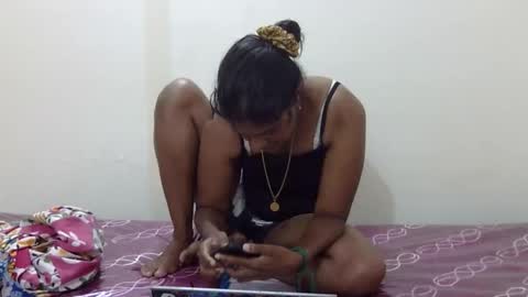 Snapshot of flirty_angel0 chatting on 11-16-25, 02:06 FlirtyAngel online show from 11-16-25, 02:06