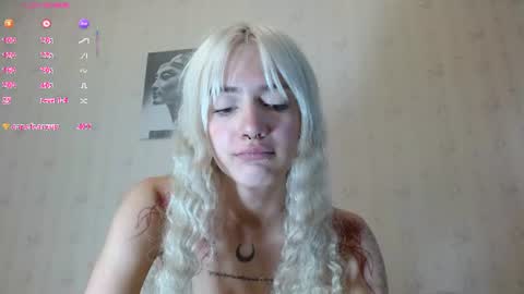 Snapshot of flirty_eva23 chatting on 07-28-26, 04:39 Sofia online show from 07-28-26, 04:39