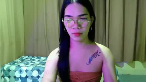 Kendall online show from 11-24-25, 09:25