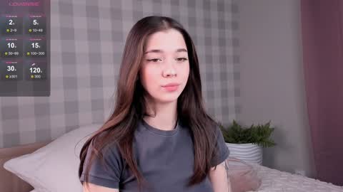 Snapshot of flirtykitty_ chatting on 01-10-25, 11:08 Emely online show from 01-10-25, 11:08