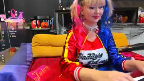 Snapshot of flirtymary chatting on 10-20-25, 11:05 Mary online show from 10-20-25, 11:05
