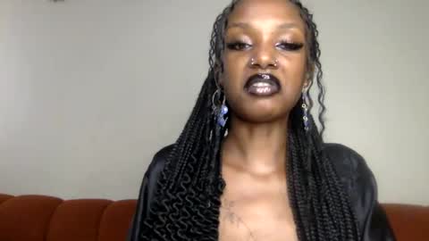 sheery online show from 06-17-26, 10:50