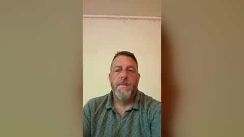 Snapshot of flobby79 chatting on 08-02-26, 06:56 flobby79 online show from 08-02-26, 06:56
