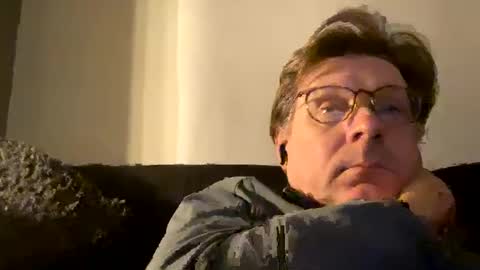 flonolalacla online show from 01-01-25, 06:49