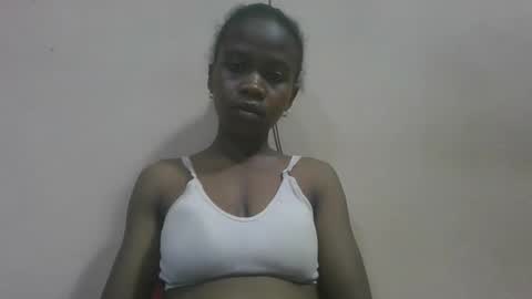 flora48230522373 online show from 04-24-26, 04:31
