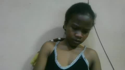 Snapshot of flora48230522373 chatting on 06-15-26, 07:05 flora48230522373 online show from 06-15-26, 07:05