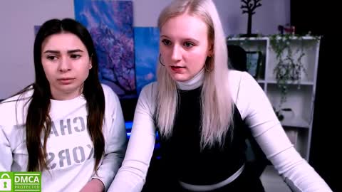Snapshot of flora_ri chatting on 01-16-25, 10:32 just ask me online show from 01-16-25, 10:32