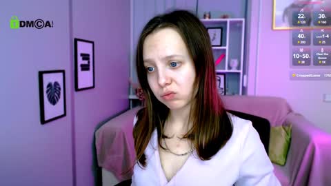 Snapshot of flora_ri chatting on 02-03-25, 01:19 just ask me online show from 02-03-25, 01:19