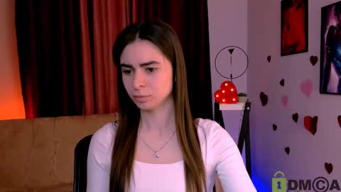 Snapshot of flora_ri chatting on 03-01-25, 09:04 just ask me online show from 03-01-25, 09:04