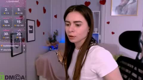 Snapshot of flora_ri chatting on 03-04-25, 02:10 just ask me online show from 03-04-25, 02:10