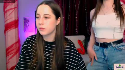 Snapshot of flora_ri chatting on 03-12-25, 05:17 just ask me online show from 03-12-25, 05:17
