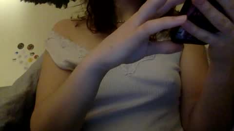 Snapshot of floraexploration chatting on 02-04-26, 09:09 floraexploration online show from 02-04-26, 09:09