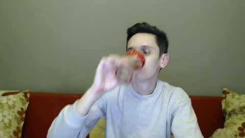 Snapshot of florecharming chatting on 02-18-26, 02:13 Flore online show from 02-18-26, 02:13