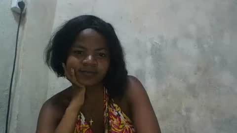 Snapshot of florenceline chatting on 02-15-26, 12:47 florenceline online show from 02-15-26, 12:47