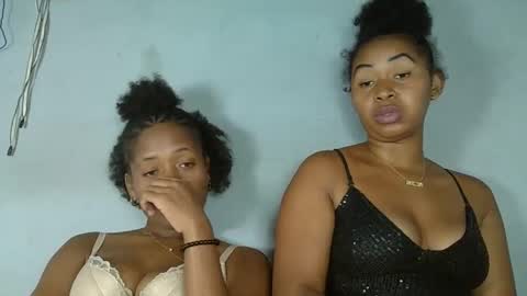 florencia011 online show from 02-09-25, 11:46