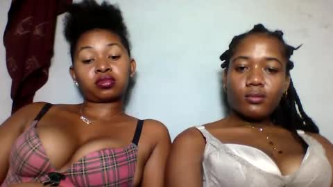 florencia011 online show from 02-25-25, 09:35