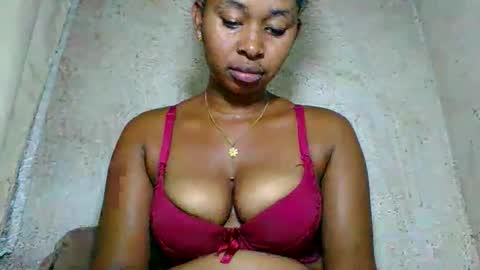 Snapshot of florencia011 chatting on 05-14-26, 02:46 florencia011 online show from 05-14-26, 02:46