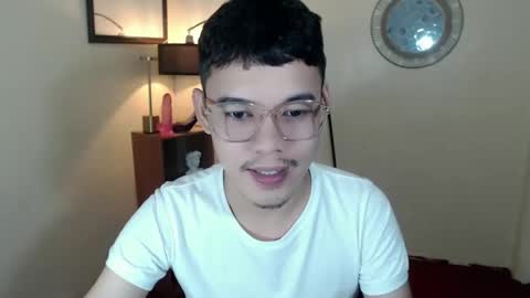 Snapshot of floriankeirxx_ chatting on 09-26-25, 12:25 floriankeirxx_ online show from 09-26-25, 12:25