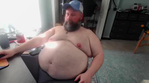 Snapshot of floridabearlive chatting on 10-25-25, 07:30 FloridaBearLive online show from 10-25-25, 07:30