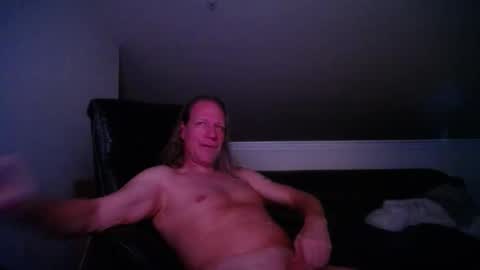 Snapshot of floridacat017 chatting on 02-01-26, 06:01 Double-D online show from 02-01-26, 06:01