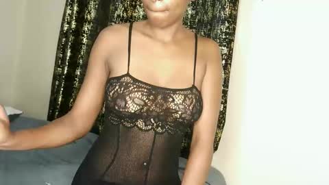 Snapshot of flower748 chatting on 04-16-26, 04:41 flower748 online show from 04-16-26, 04:41