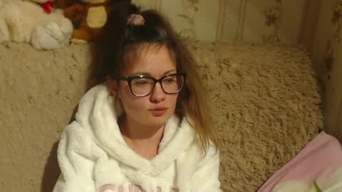 say meow and send tip  online show from 12-15-24, 09:42