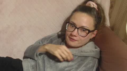 say meow and send tip  online show from 11-06-25, 07:04