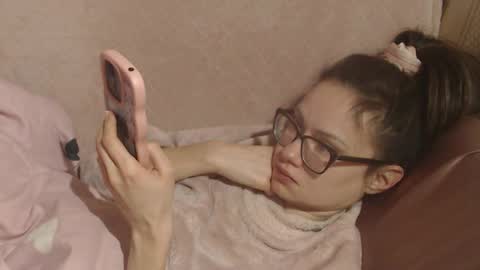 say meow and send tip  online show from 02-19-26, 07:15