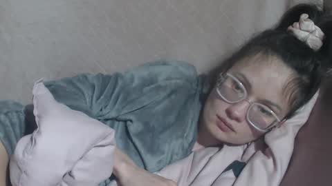 say meow and send tip  online show from 03-14-26, 06:57