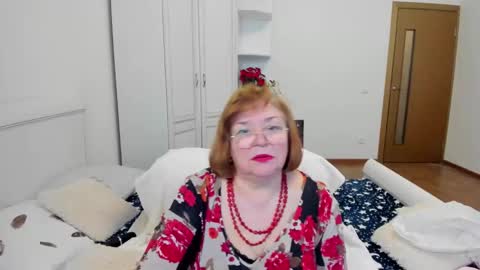 Snapshot of flowerlover8 chatting on 02-02-26, 07:40 Flowerlower online show from 02-02-26, 07:40