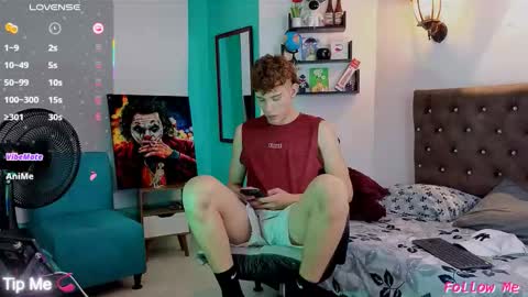 Snapshot of flowers109 chatting on 11-19-25, 11:05 flowers109 online show from 11-19-25, 11:05