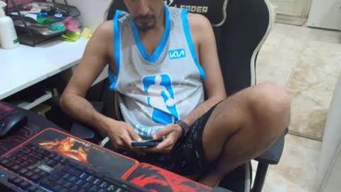 Snapshot of flowthefun chatting on 05-29-26, 02:31 flowthefun online show from 05-29-26, 02:31