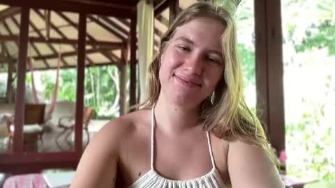 fluffy_bunnyxxx online show from 02-10-25, 04:19