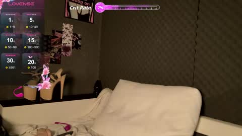 fluffy_cloude online show from 03-08-26, 01:58