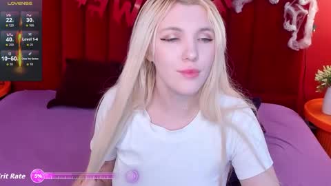 Monica online show from 10-21-25, 01:28