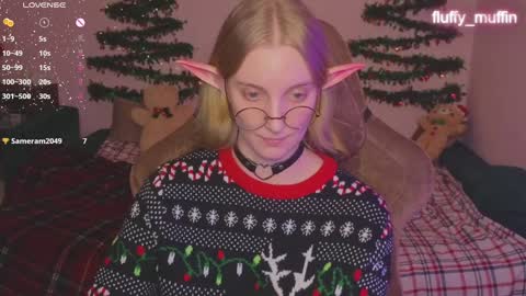 Snapshot of fluffy_muffin3 chatting on 12-11-24, 10:16 Agatha online show from 12-11-24, 10:16