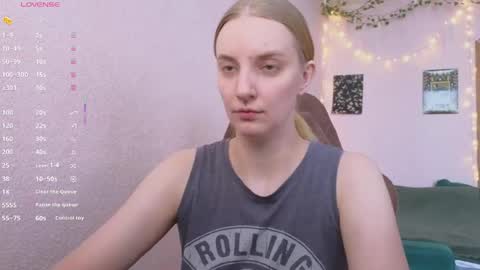 Agatha online show from 04-18-26, 09:35