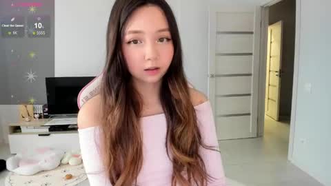 Snapshot of fluffy_rose chatting on 05-24-26, 03:00 Rose online show from 05-24-26, 03:00
