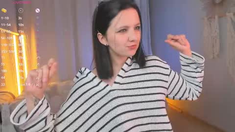 Snapshot of fluffy_waffles chatting on 05-20-26, 04:13 LilLisa online show from 05-20-26, 04:13