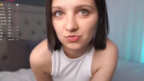 Snapshot of fluffy_waffles chatting on 06-29-26, 05:57 LilLisa online show from 06-29-26, 05:57