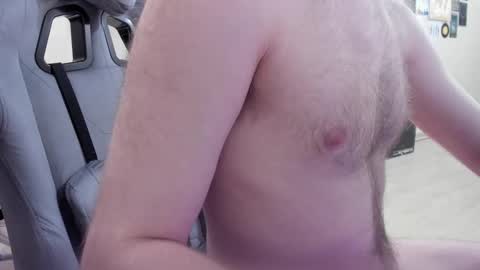 Snapshot of fluffycat_ chatting on 03-02-25, 07:02 fluffycat online show from 03-02-25, 07:02