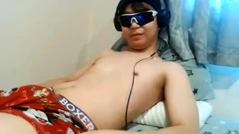 fluffycroissant07 online show from 06-14-26, 10:23