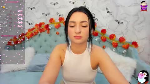 Lina online show from 10-23-25, 12:43