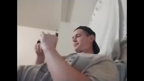 Snapshot of flybuy2525 chatting on 10-07-25, 03:04 flybuy2525 online show from 10-07-25, 03:04