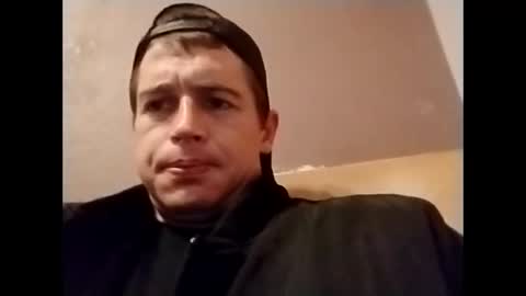 Snapshot of flybuy2525 chatting on 11-24-25, 09:31 flybuy2525 online show from 11-24-25, 09:31