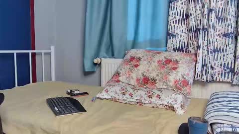 Fly online show from 11-28-25, 10:51