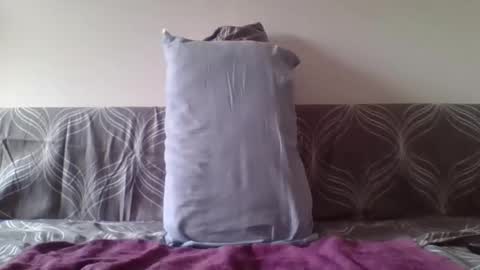 Snapshot of flylen chatting on 09-19-25, 09:22 flylen online show from 09-19-25, 09:22