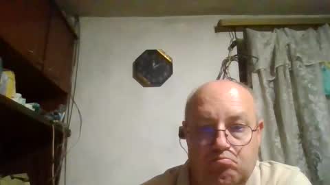 Snapshot of fm_group_nederland chatting on 09-16-25, 09:05 VIP Magnolia online show from 09-16-25, 09:05