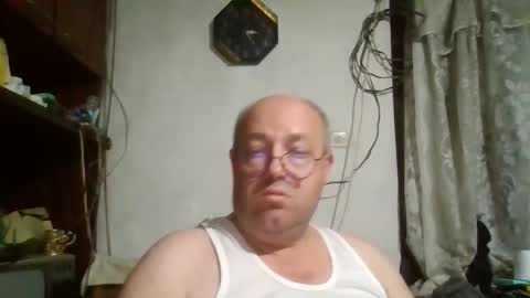 Snapshot of fm_group_nederland chatting on 09-25-25, 12:20 VIP Magnolia online show from 09-25-25, 12:20