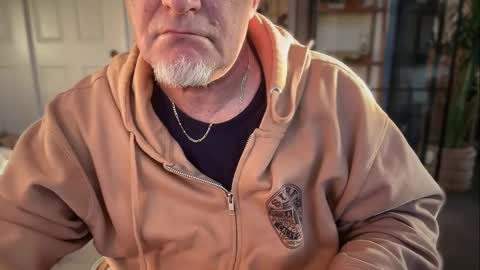 fnkywht60smthng_ online show from 03-06-26, 01:35